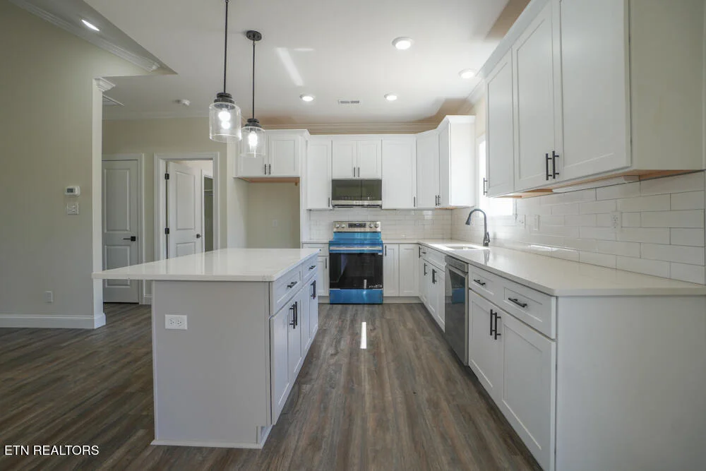 Photo of 5145 Gregory Rd