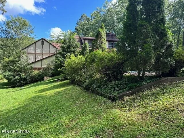 Photo of 348 Ridge Rd