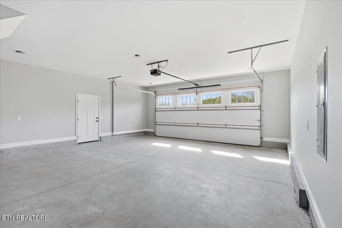 Photo of 826 Sophie Drive