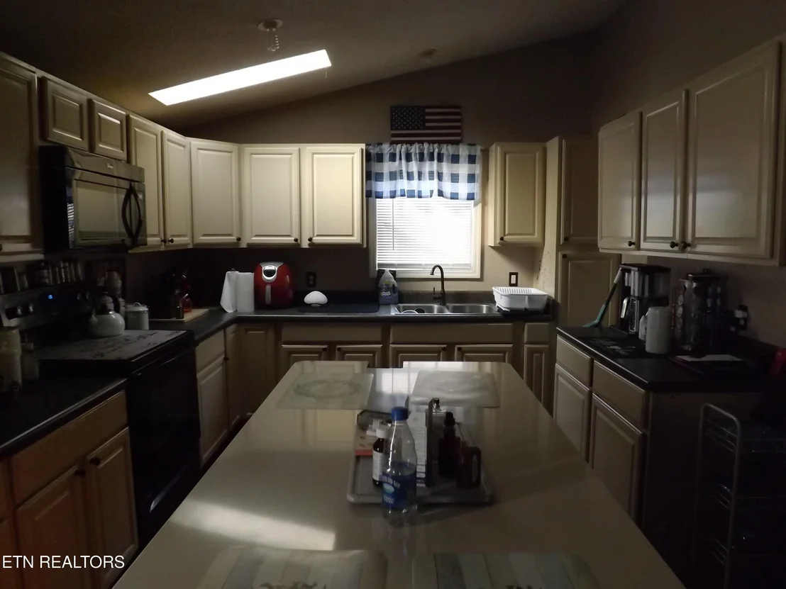 Photo of 85 Bairds Lane