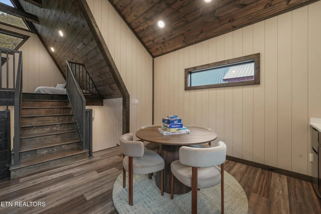 Photo of 615 Longbow Way