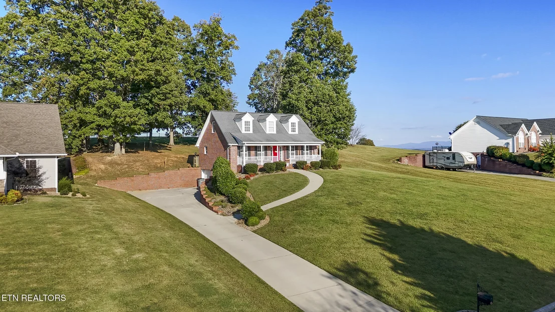 Photo of 1452 Windfield Drive