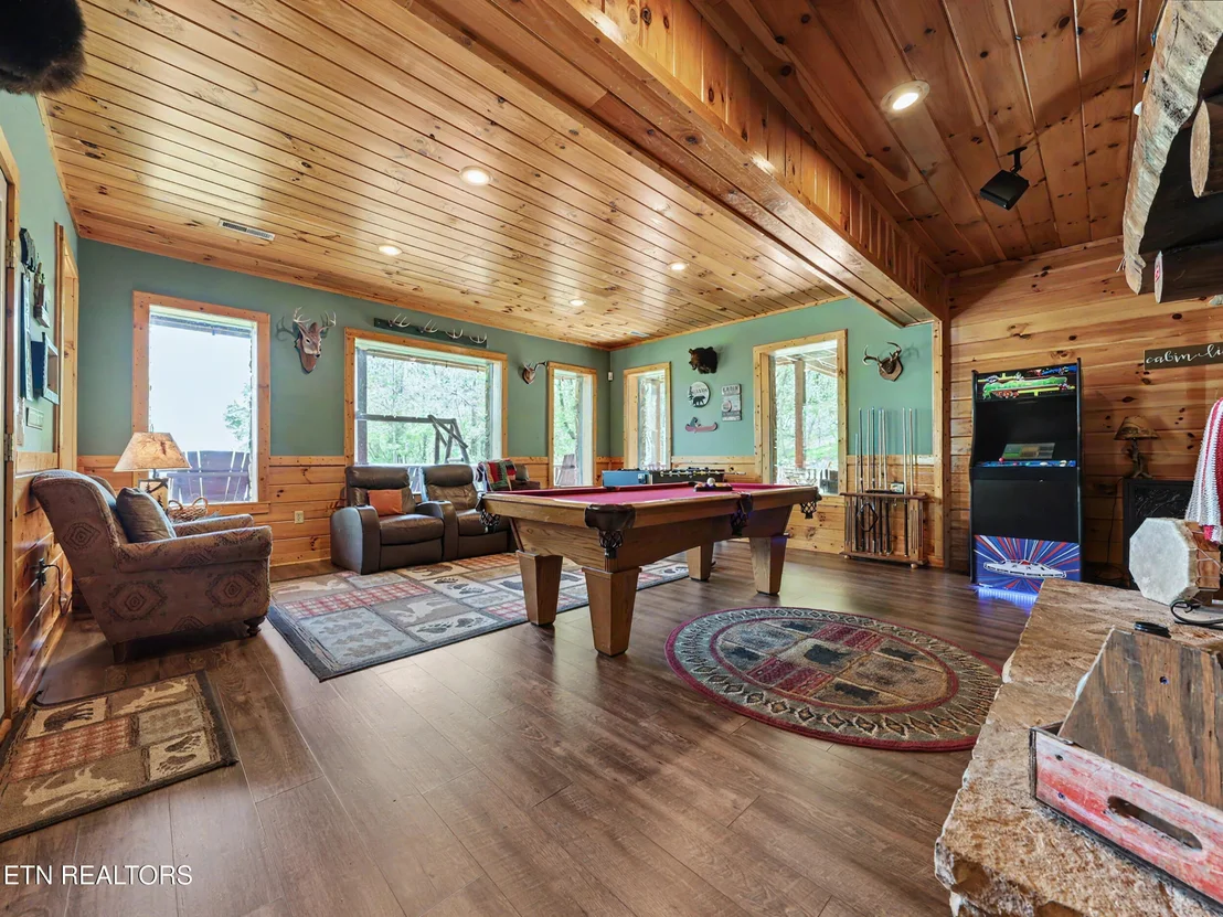Photo of 2414 Walnut Cove Way Way