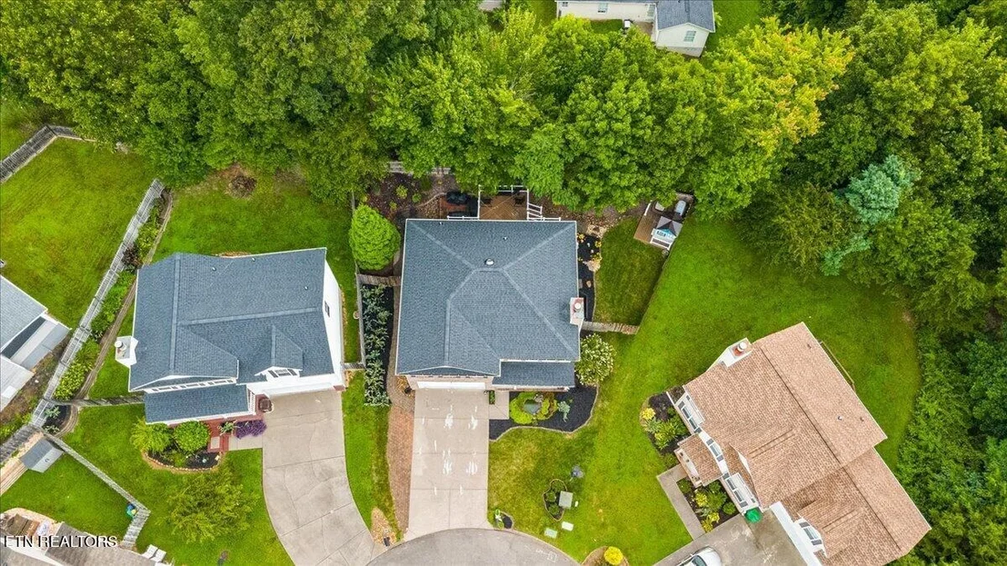 Photo of 6101 Starflower Lane