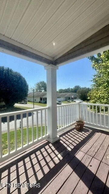 Photo of 1302 Hialeah Way