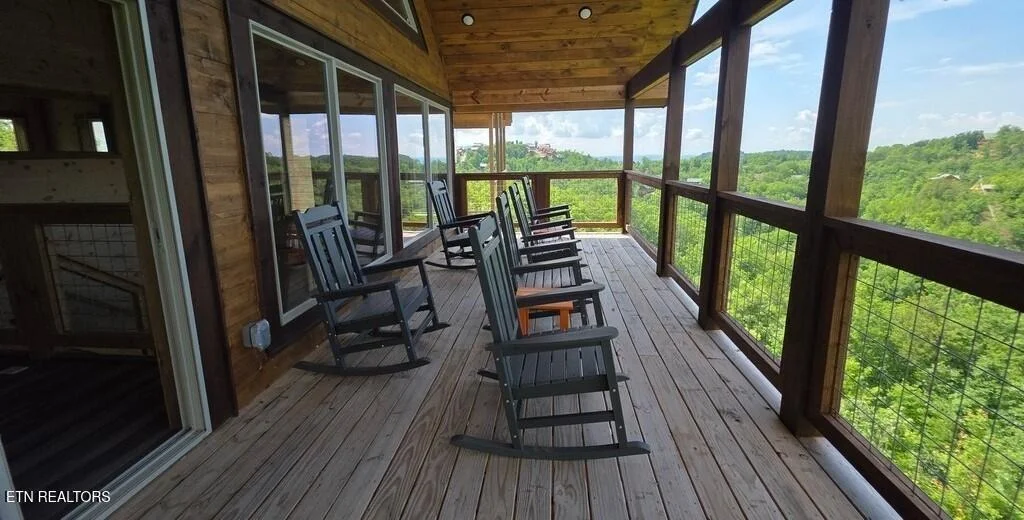 Photo of 2123 Windy Lane