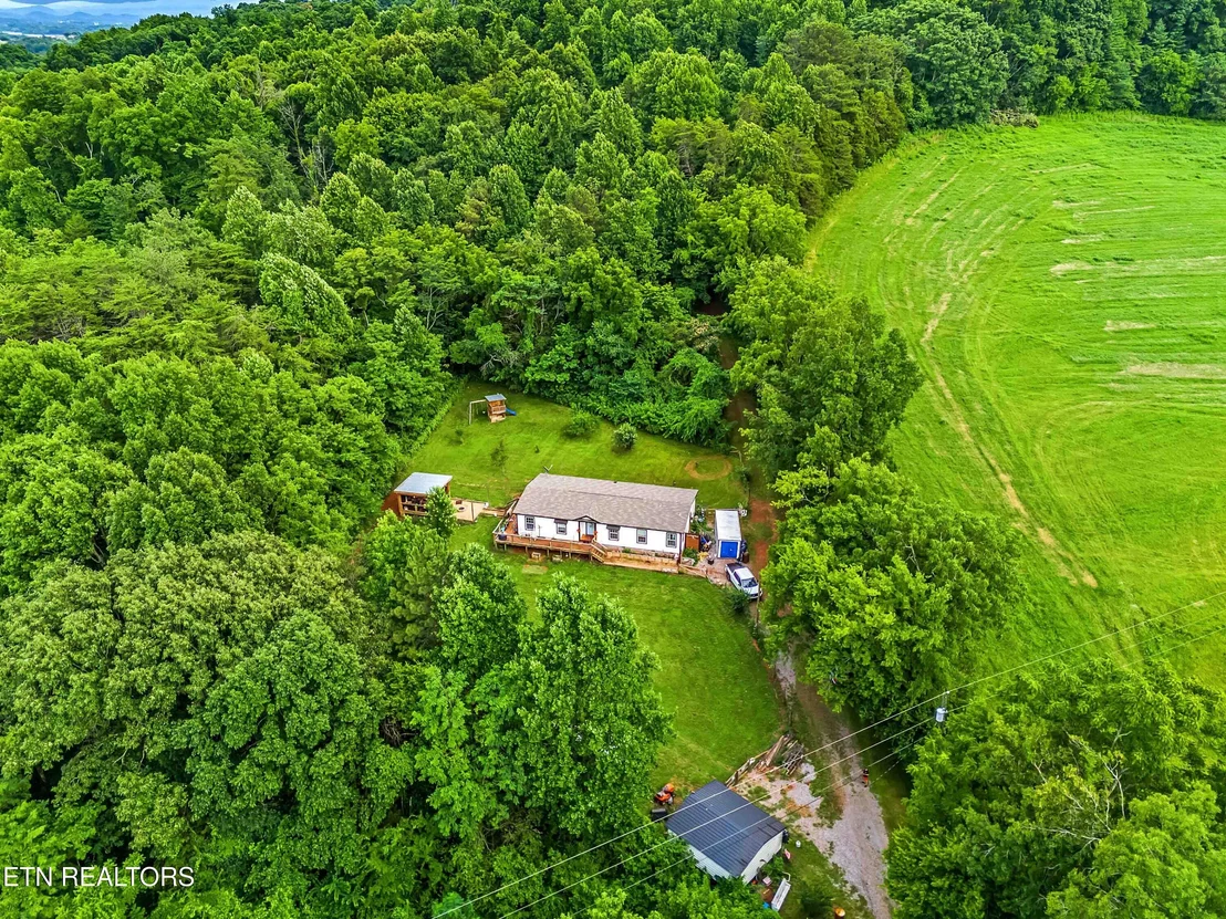 Photo of 516 Knob Rd