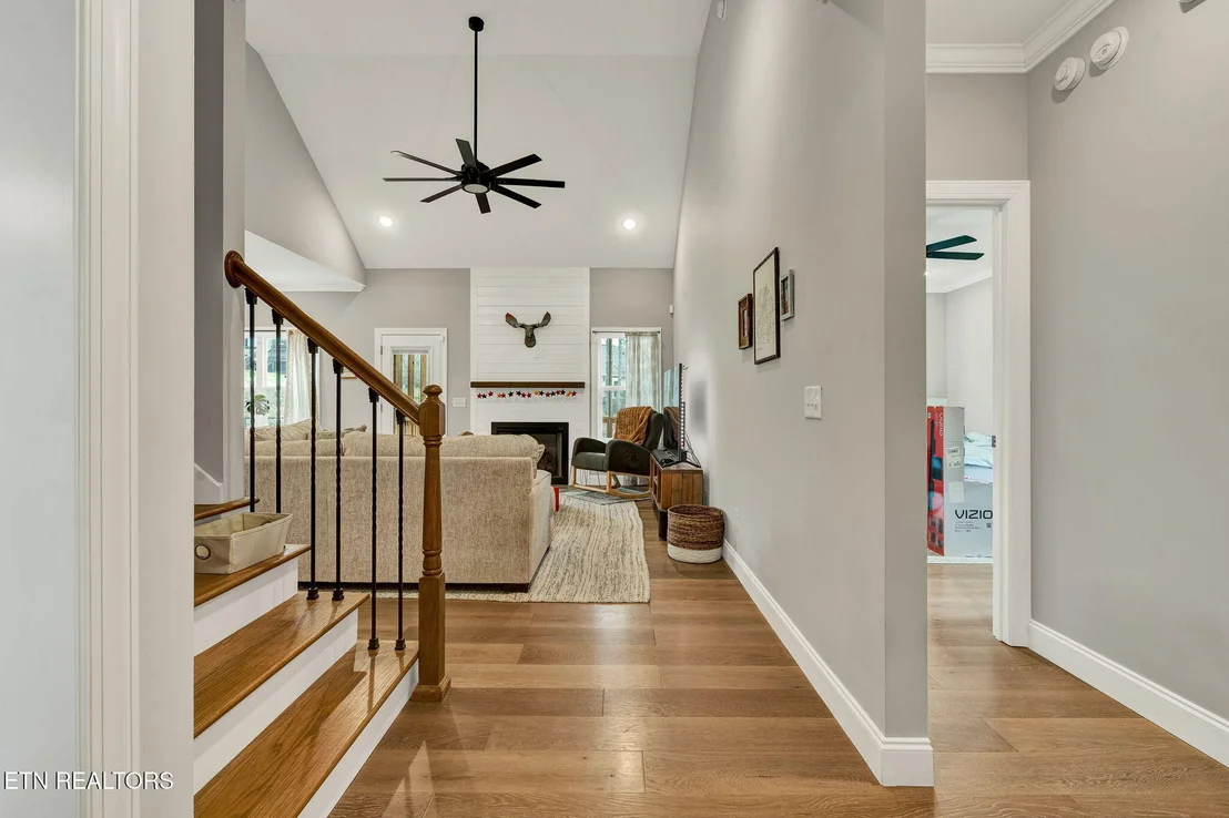 Photo of 110 NE Quail Run