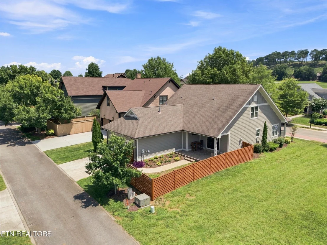 Photo of 484 Bobcat Run Drive