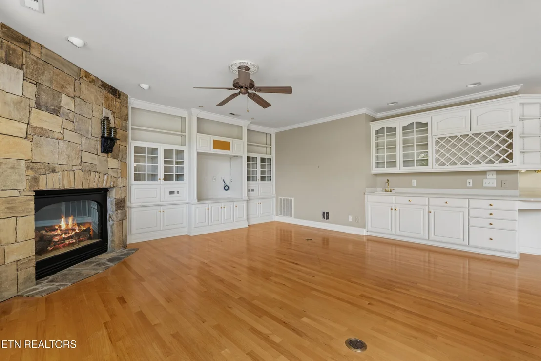 Photo of 310 Pineberry Drive
