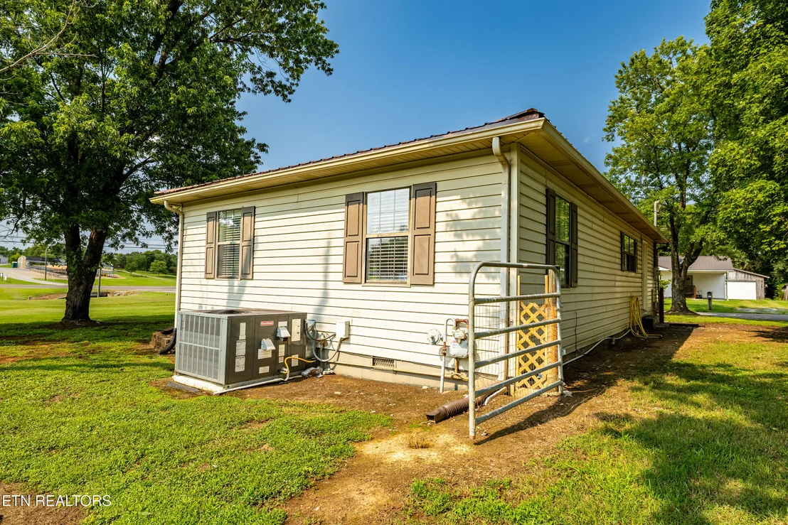 Photo of 170 Dotson Rd