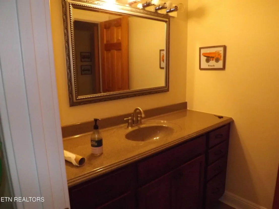 Photo of 236 Baxter Drive