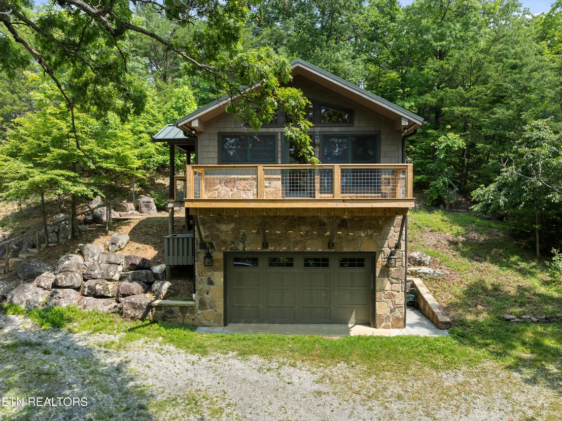 Photo of 1265 Lookout Tr
