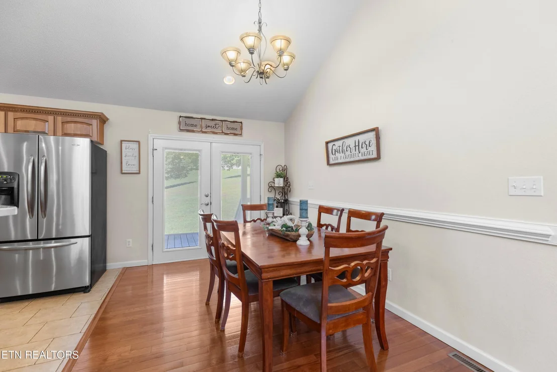 Photo of 2433 Green Rd