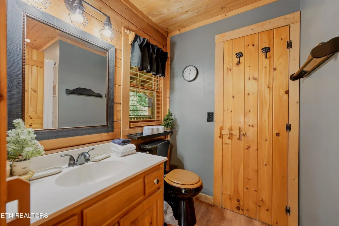 Photo of 919 Deer Run Way