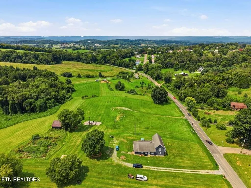 Photo of 990 Dover Rd