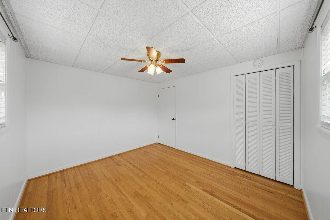 Photo of 912 Bud Lane