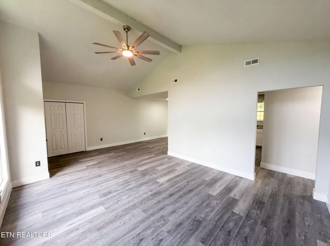 Photo of 1430 Hawk Lane