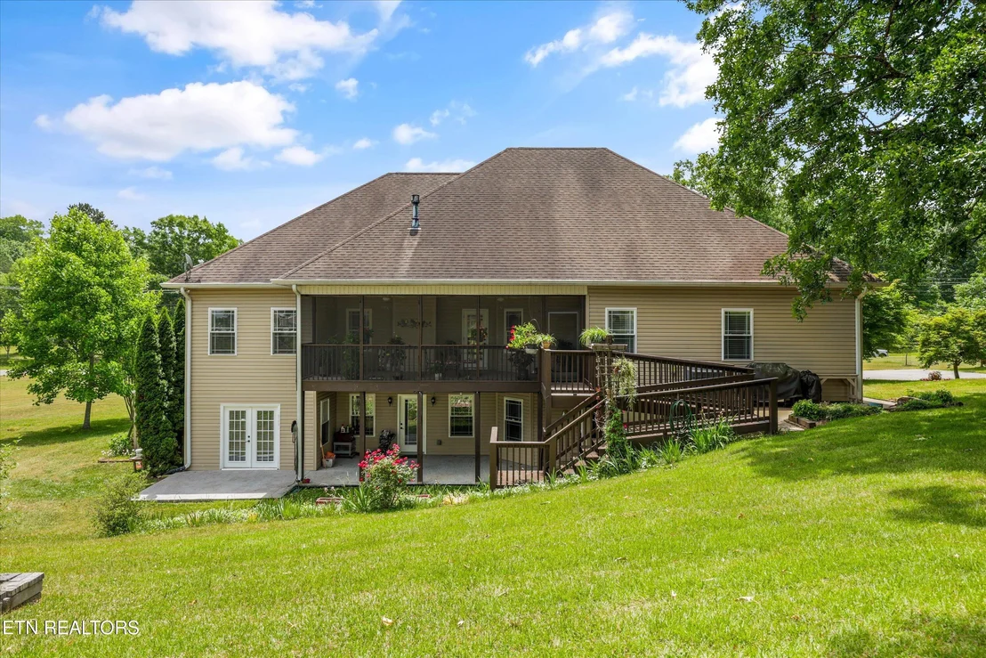 Photo of 1697 Davis Ferry Rd