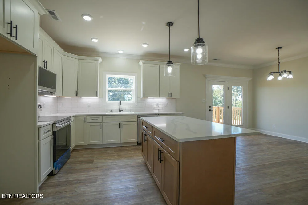 Photo of 5133 Gregory Rd