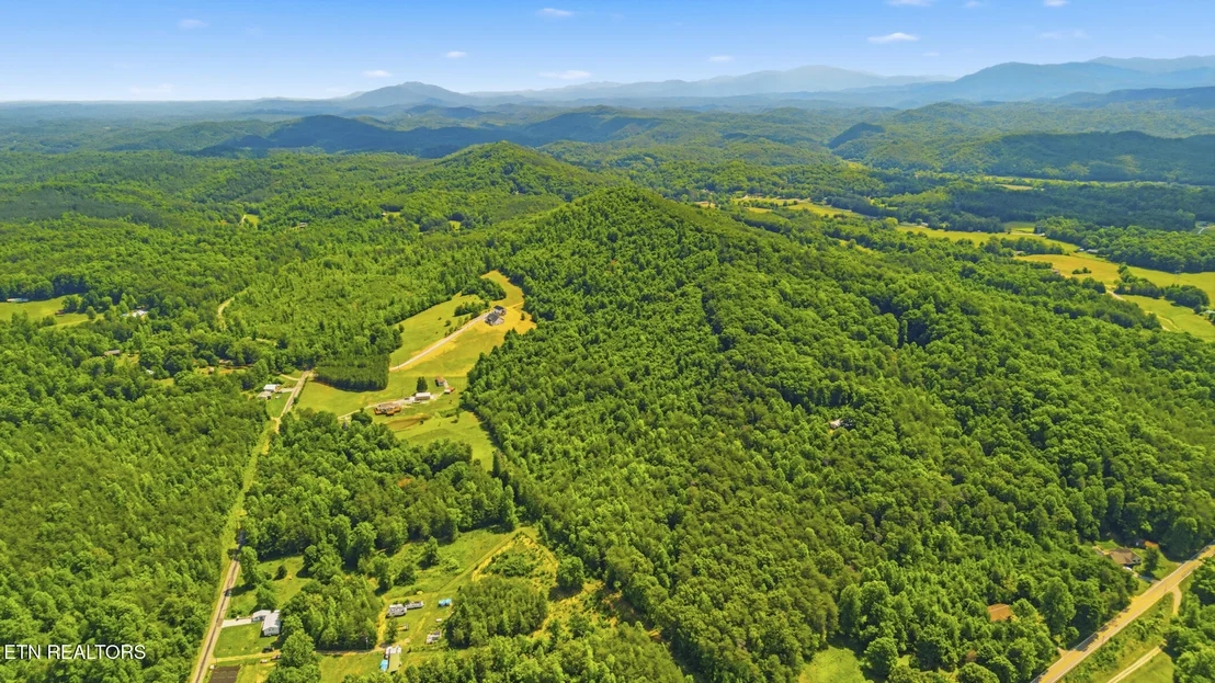 Photo of 220 Three Point Rd