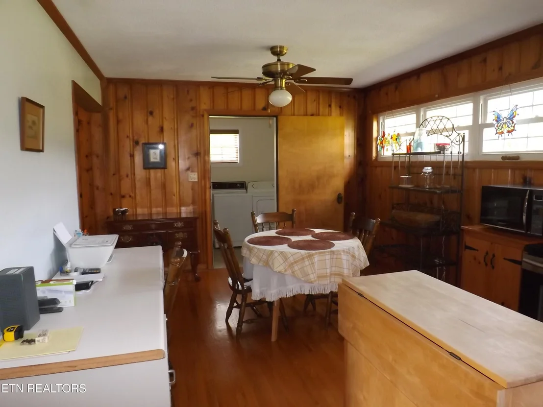 Photo of 829 Bristol Rd