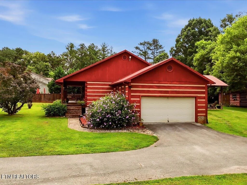 Photo of 855 Chestnut Grove Circle