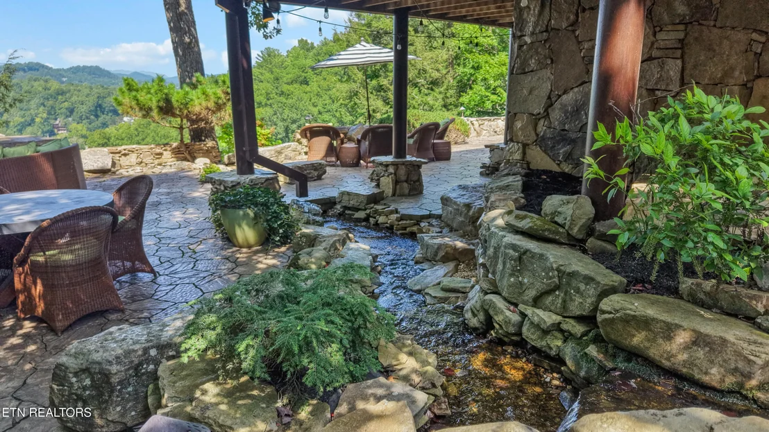 Photo of 524 Laurel Rd