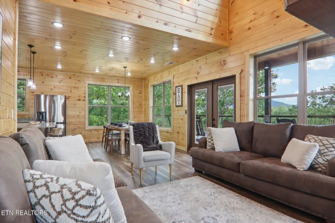 Photo of 2616 Dogwood Loop Drive
