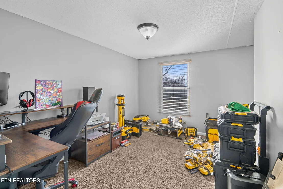 Photo of 425 Bazel Rd