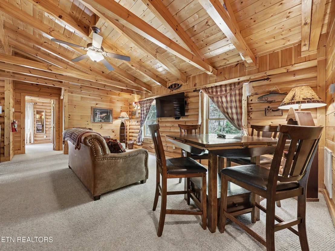 Photo of 2414 Walnut Cove Way Way