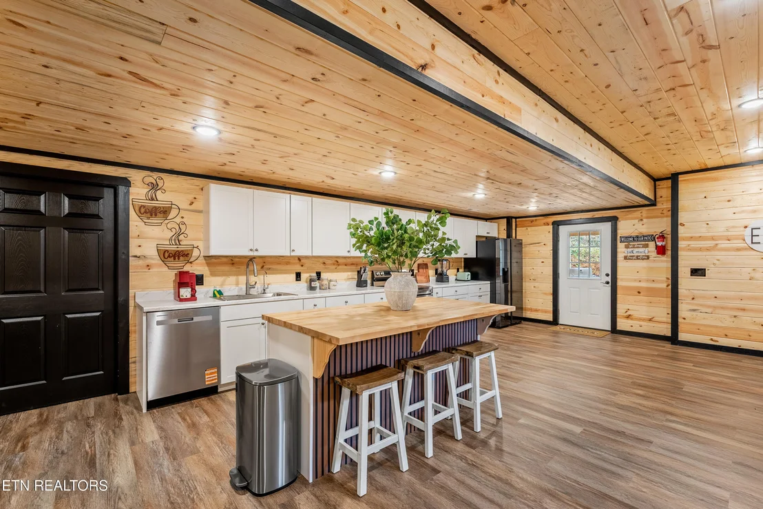 Photo of 2881 Caughron Mountain Rd