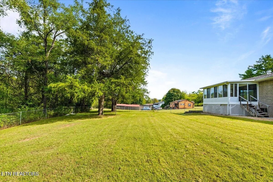 Photo of 154 E Wolf Valley Rd