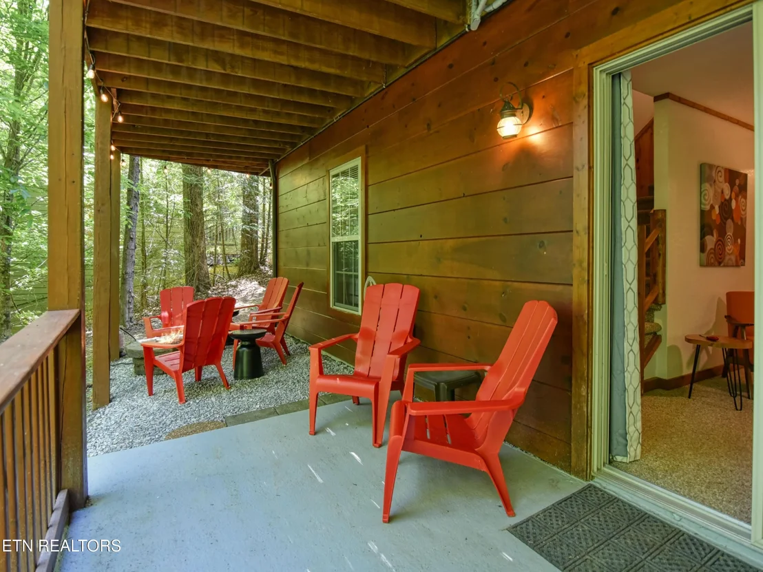 Photo of 380 Laurel Rd
