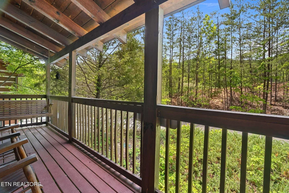 Photo of 746 Nighthawk Way
