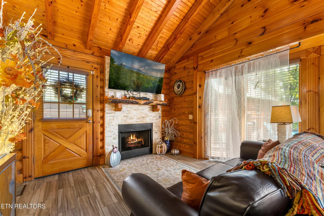 Photo of 2323 River Port Way