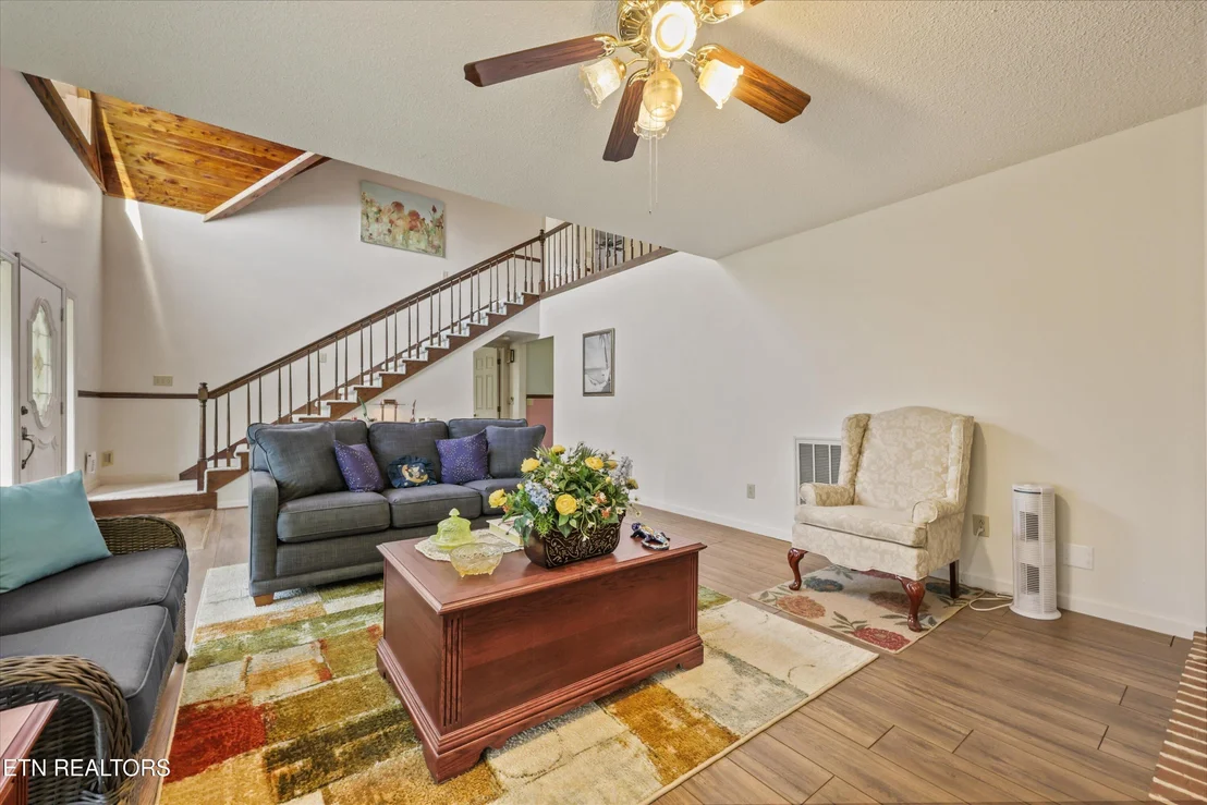 Photo of 2418 Tipton Loop Rd