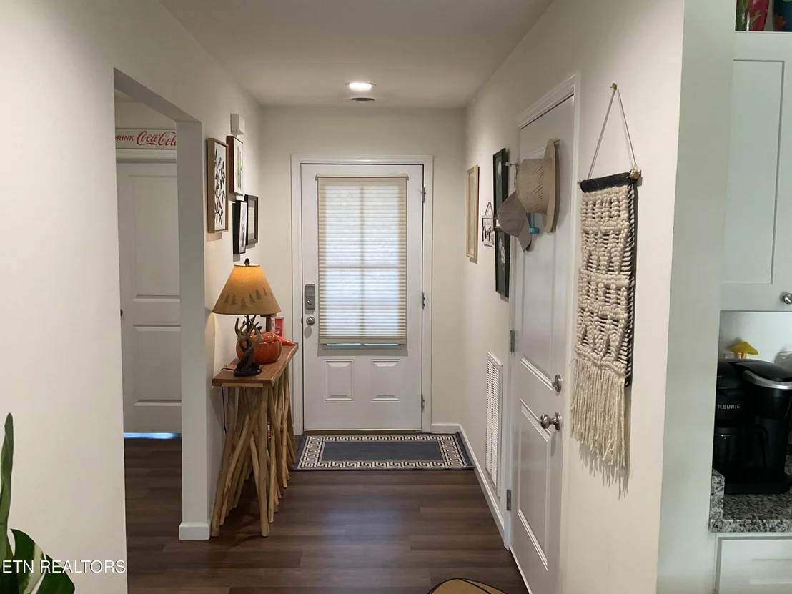 Photo of 1055 Evan Court