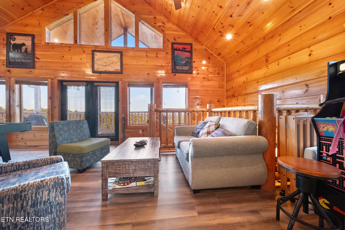 Photo of 1120 N Trail Drive