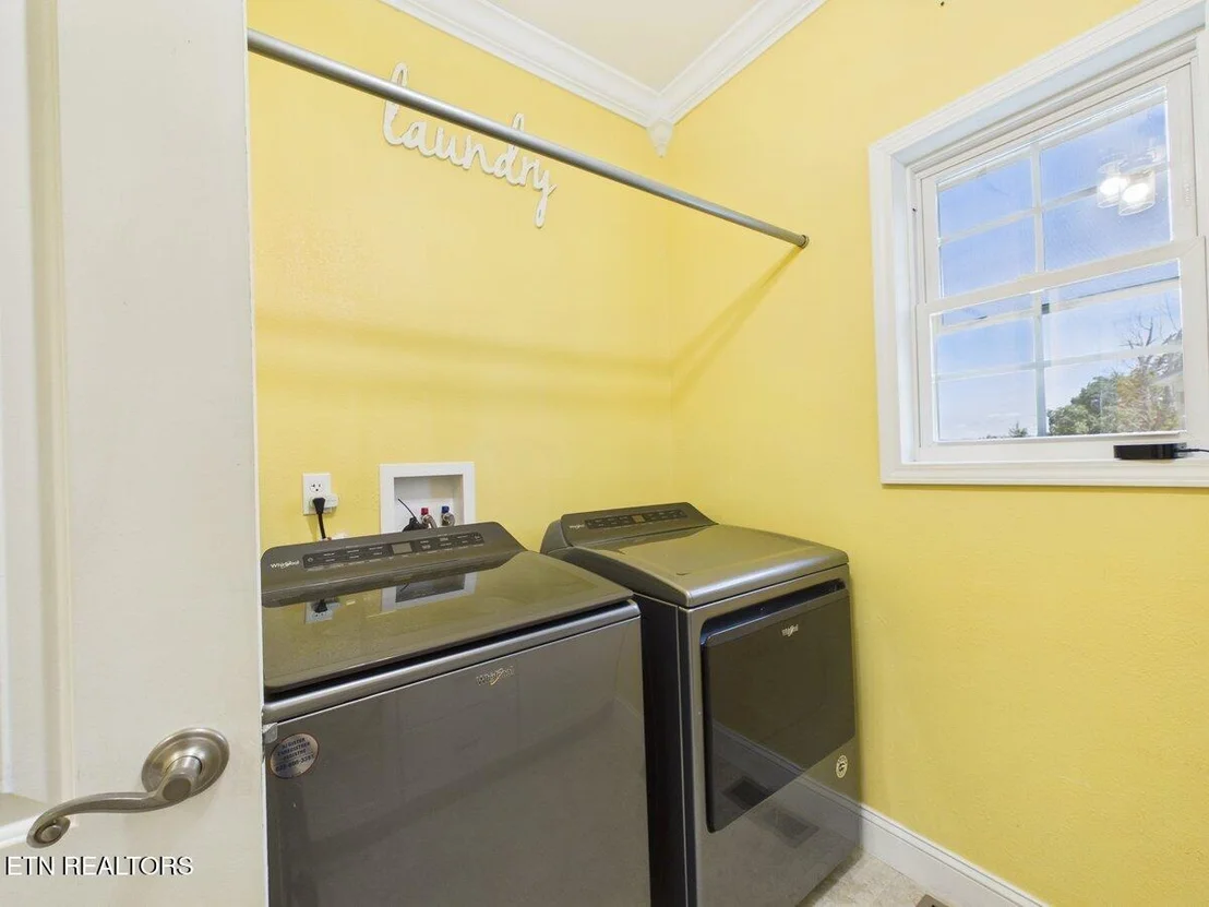 Photo of 317 Oak Grove Rd