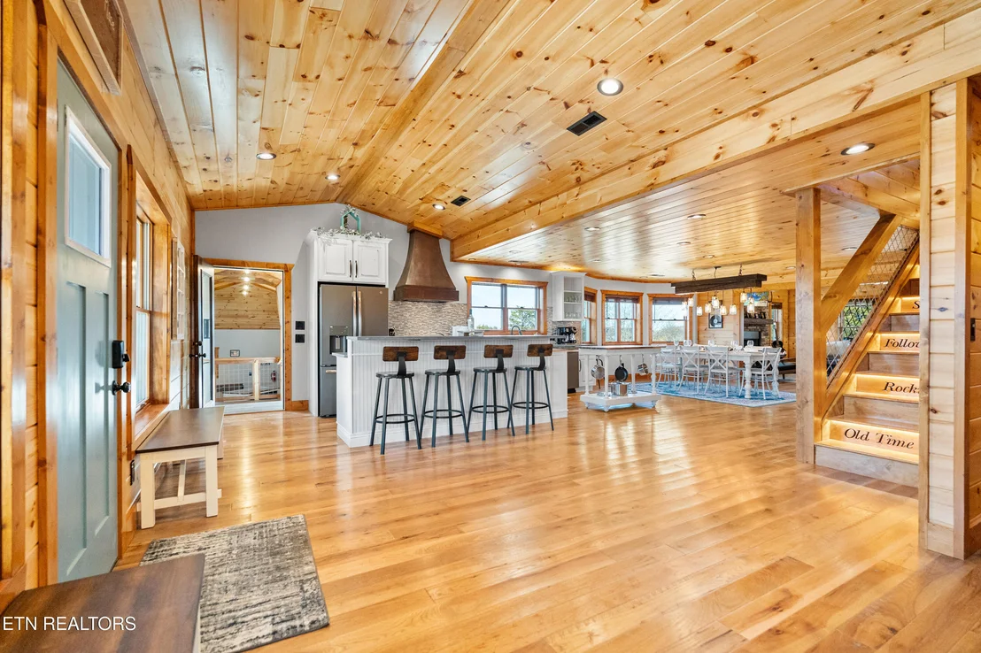 Photo of 965 Burden Hill Rd