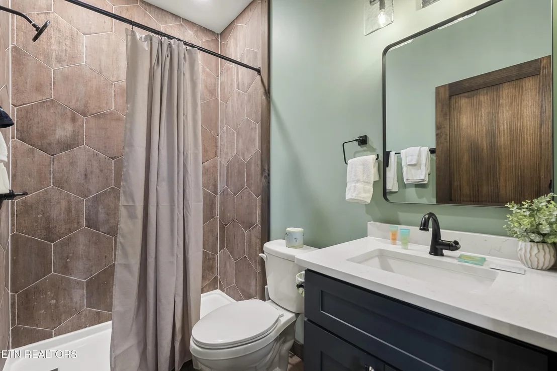 Photo of 436 Hatchet Way