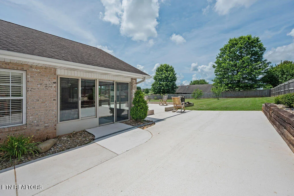 Photo of 674 Southview Circle