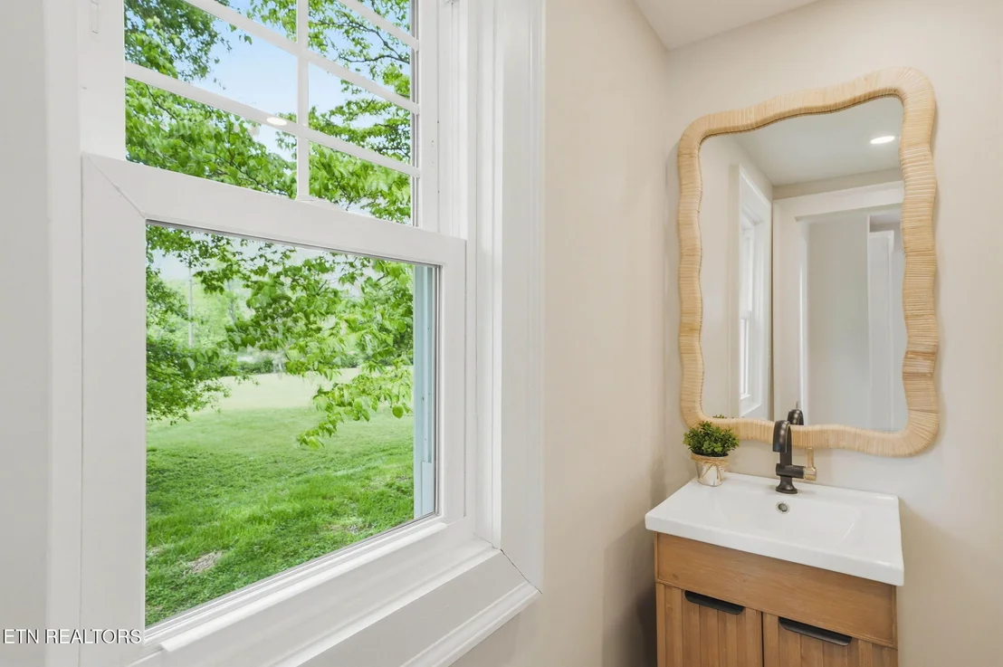 Photo of 240 Maplehurst Lane