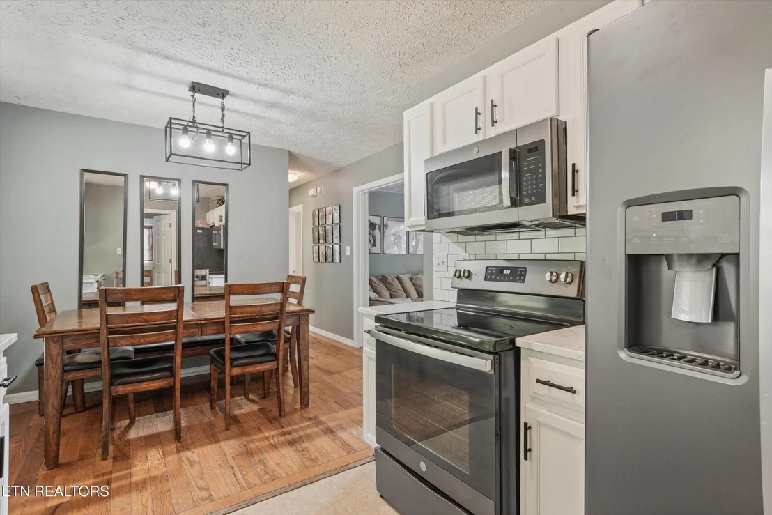 Photo of 1392 James Ferry Rd