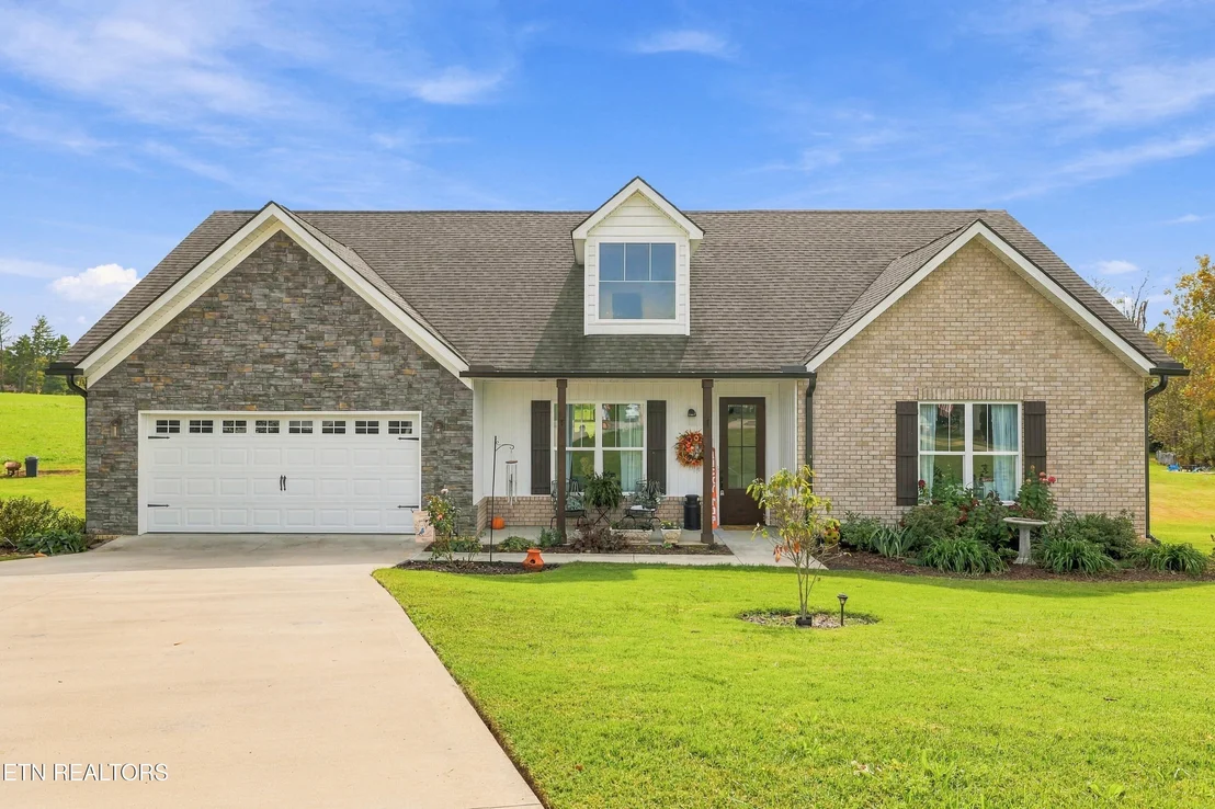 Photo of 654 Running Brook Drive