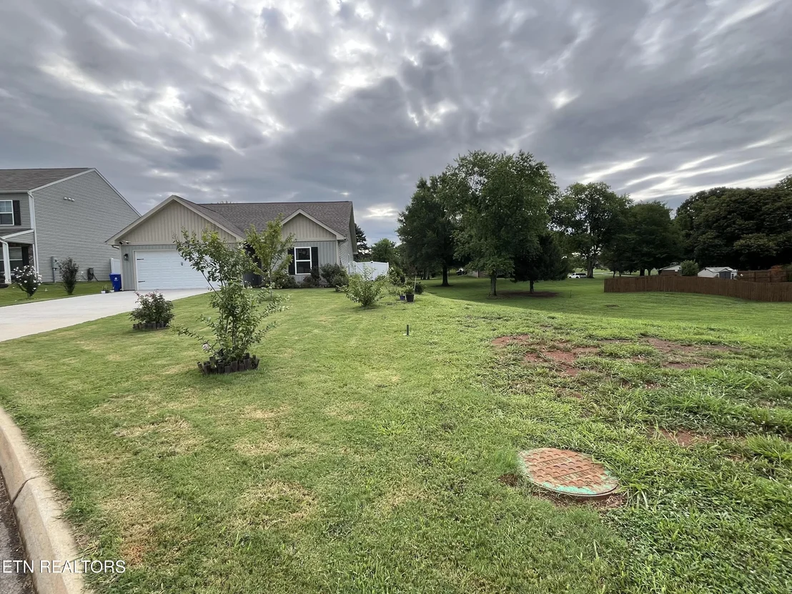 Photo of 1055 Evan Court