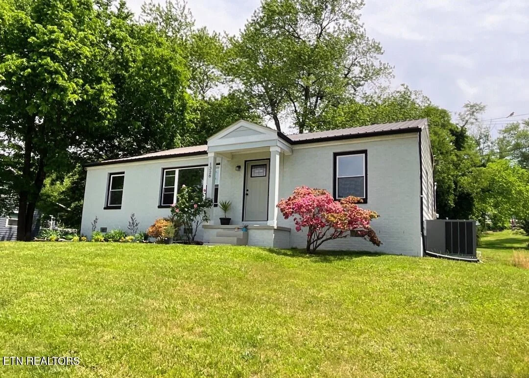 Photo of 1328 Byrd Circle