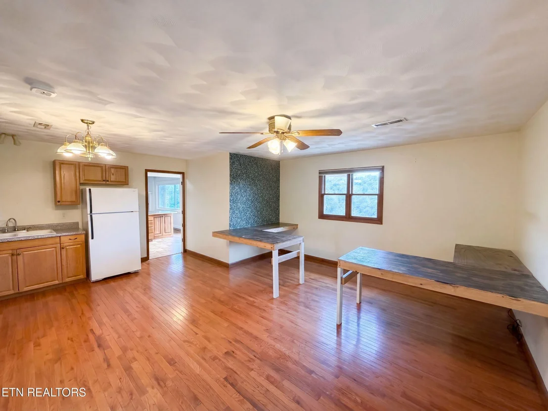 Photo of 302 Sunset Lane