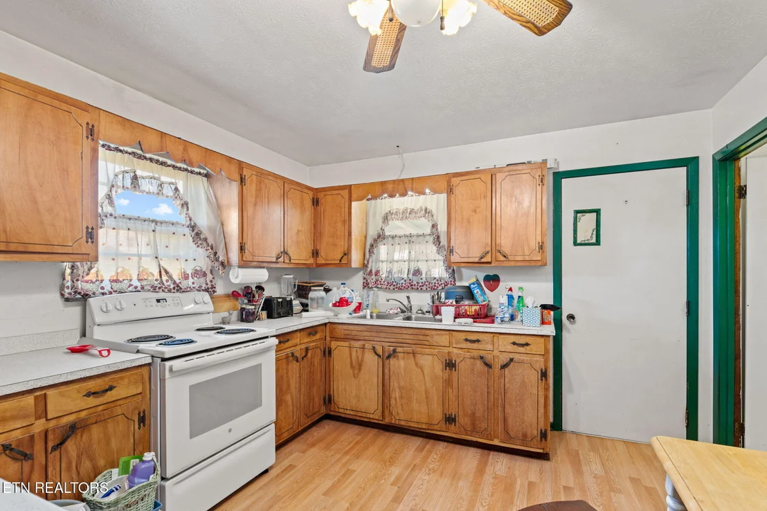Photo of 7700 Tazewell Pike